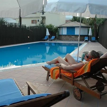 Santa Maura מלון *